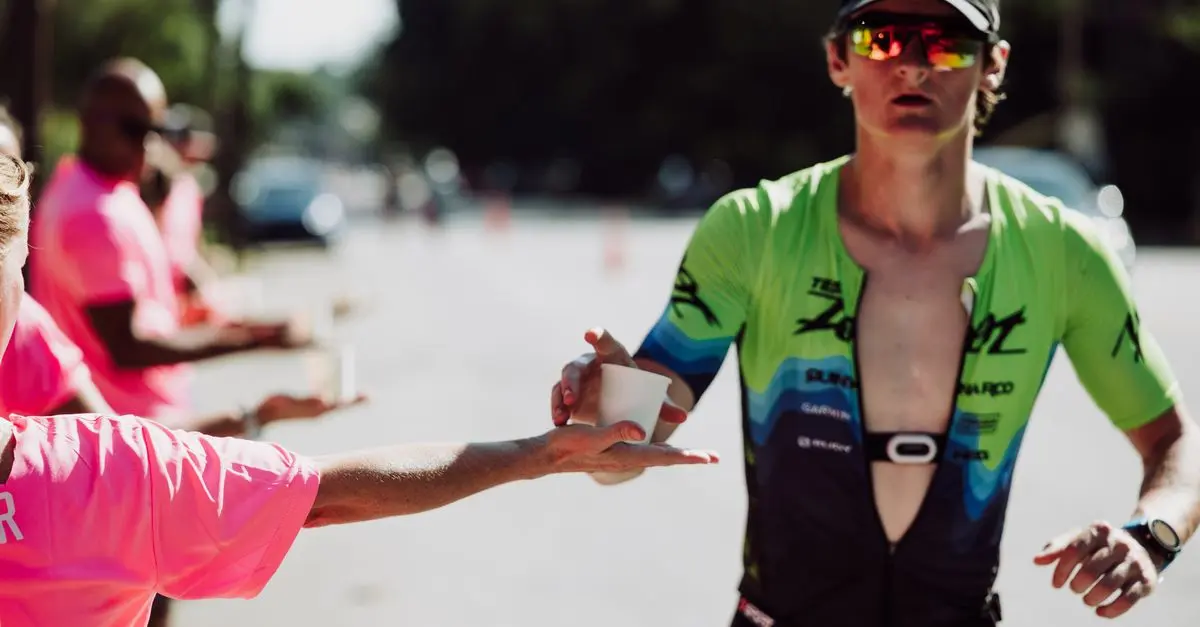 Comment l'hydratation intense améliore votre performance sportive