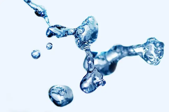 Comment bien s'hydrater en toutes saisons : conseils pratiques