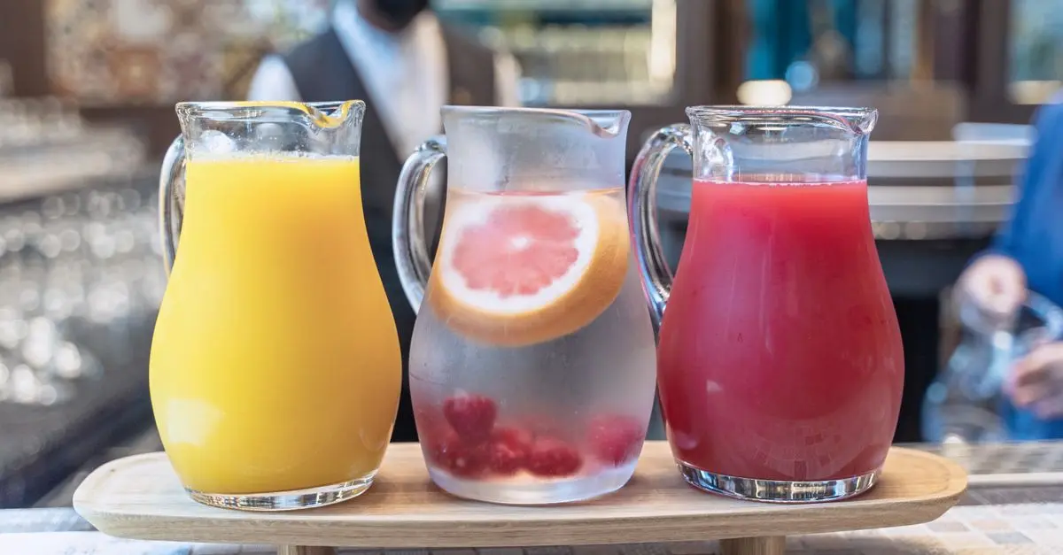 Hydratation intense : les bienfaits des eaux aromatisées