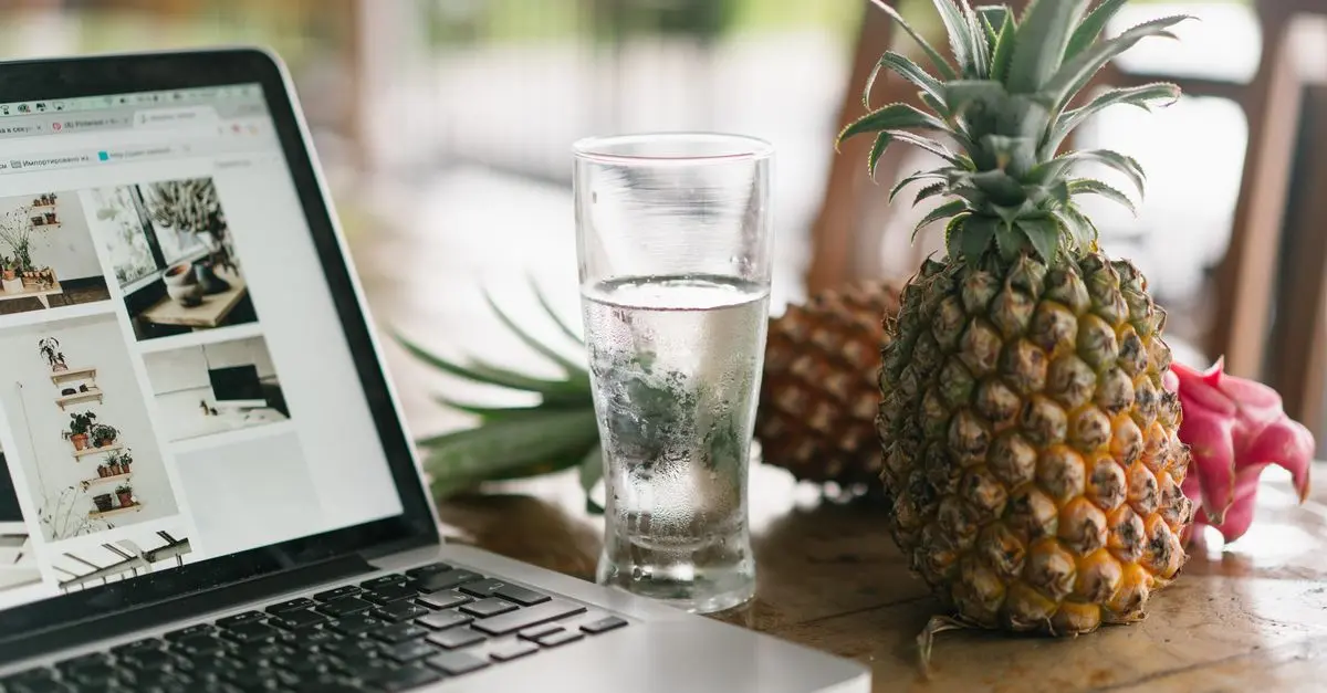 4 gestes simples pour assurer une hydratation intense au quotidien
