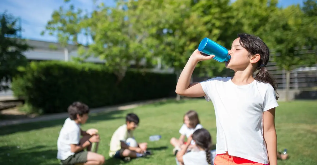 Les meilleures stratégies pour s'hydrater correctement au quotidien