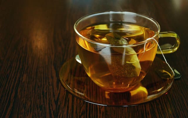 Hydratation intense : Les bienfaits surprenants du thé vert