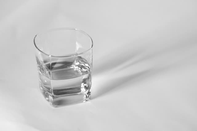 Comment l'hydratation intense améliore votre digestion